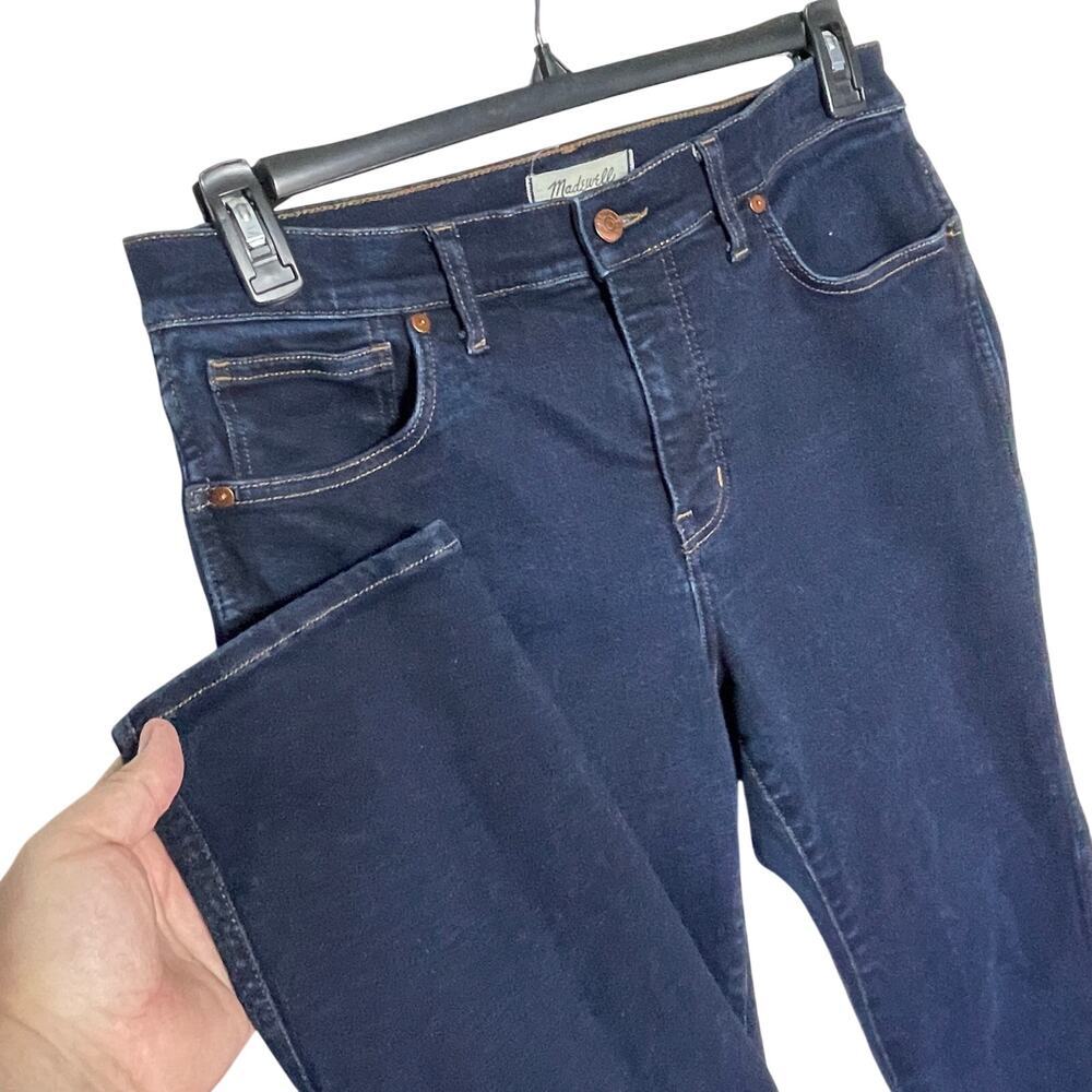 MADEWELL Women’s Midrise Stovepipe Dark Wash Jean size 30 - Picture 4 of 6